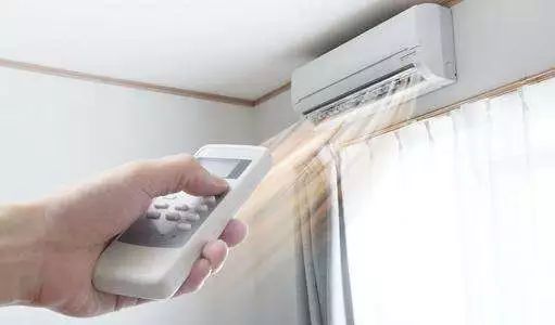 空调打不开也不亮灯什么问题,空调打不开电源看不见怎么弄