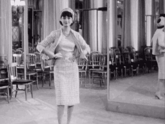 小香风又美又飒,小香风王一博