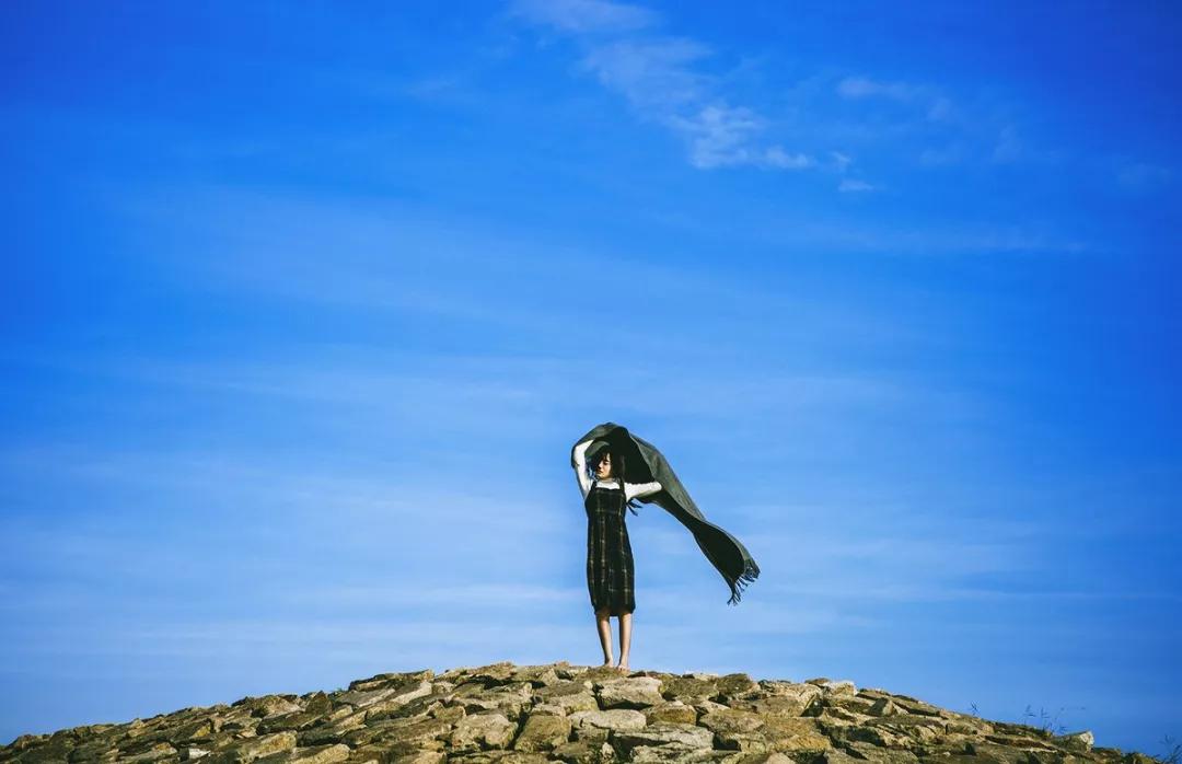 你的一生我只借一程的文案,你的一生我只借一程便是余生图片