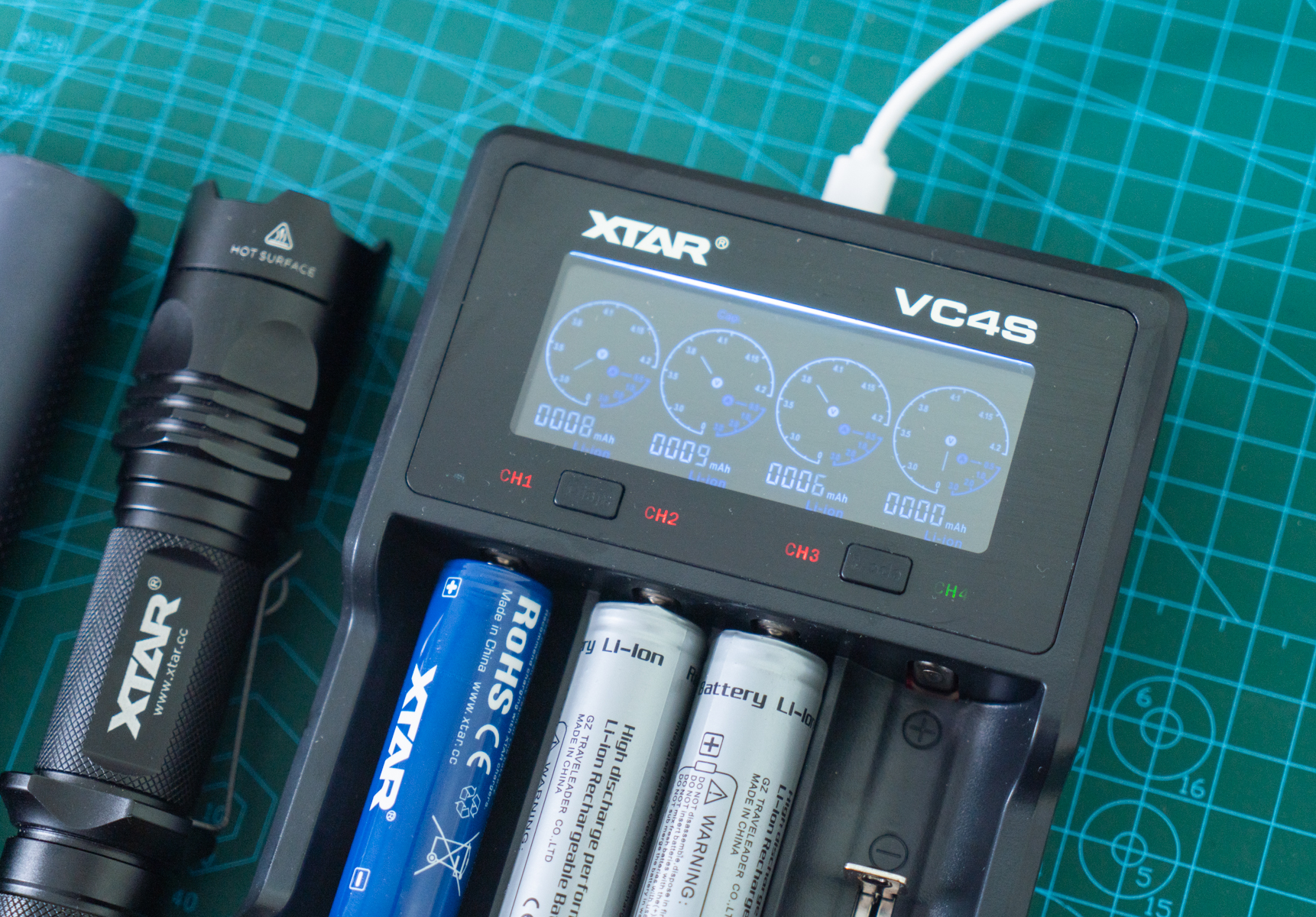 vc4s智能充电器,vc4s全自动充电器