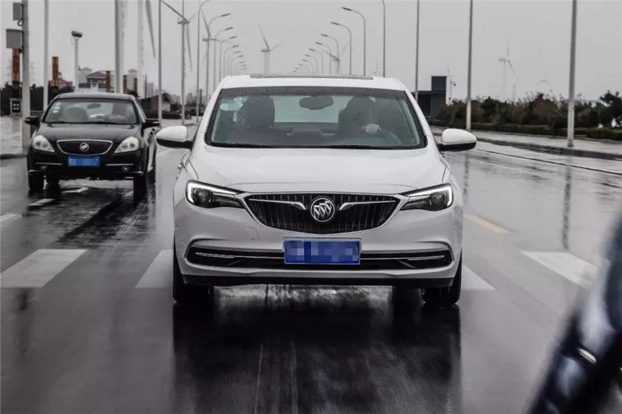 别克英朗智能互联怎么用,别克英朗19款互联精英版功能介绍