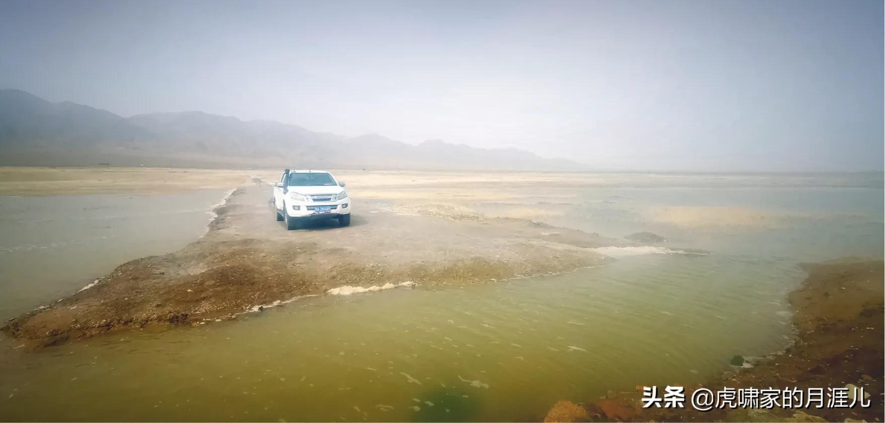 青海记忆丨自驾经过迷离的柯柯盐湖，在小柴旦湖的清冷之美中晨练