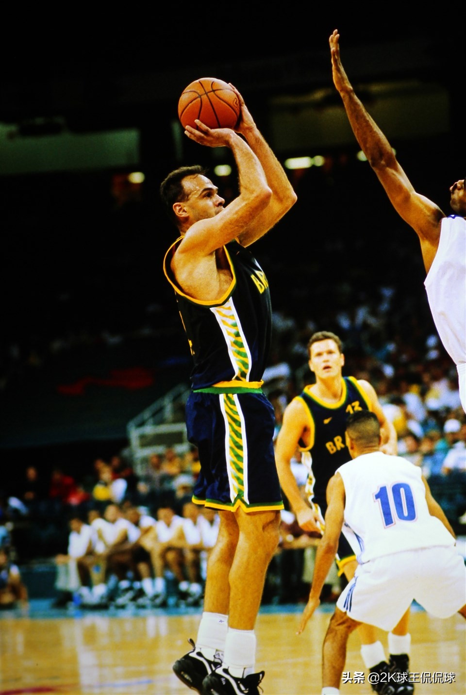 巴西球员奥斯卡施密特55分,奥斯卡施密特对位nba球员