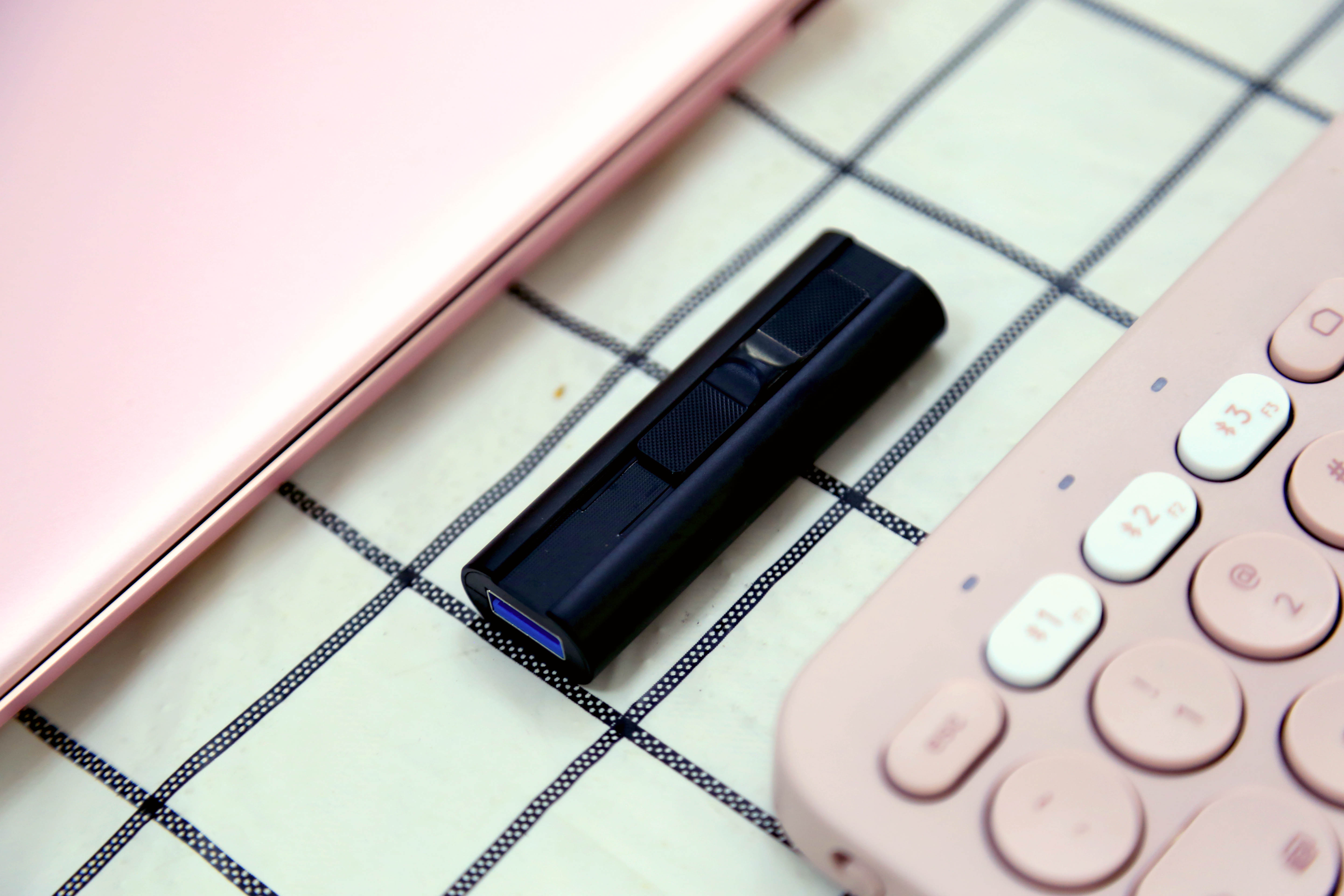 台电固态飞豹u盘便宜,台电飞豹固态u盘颗粒