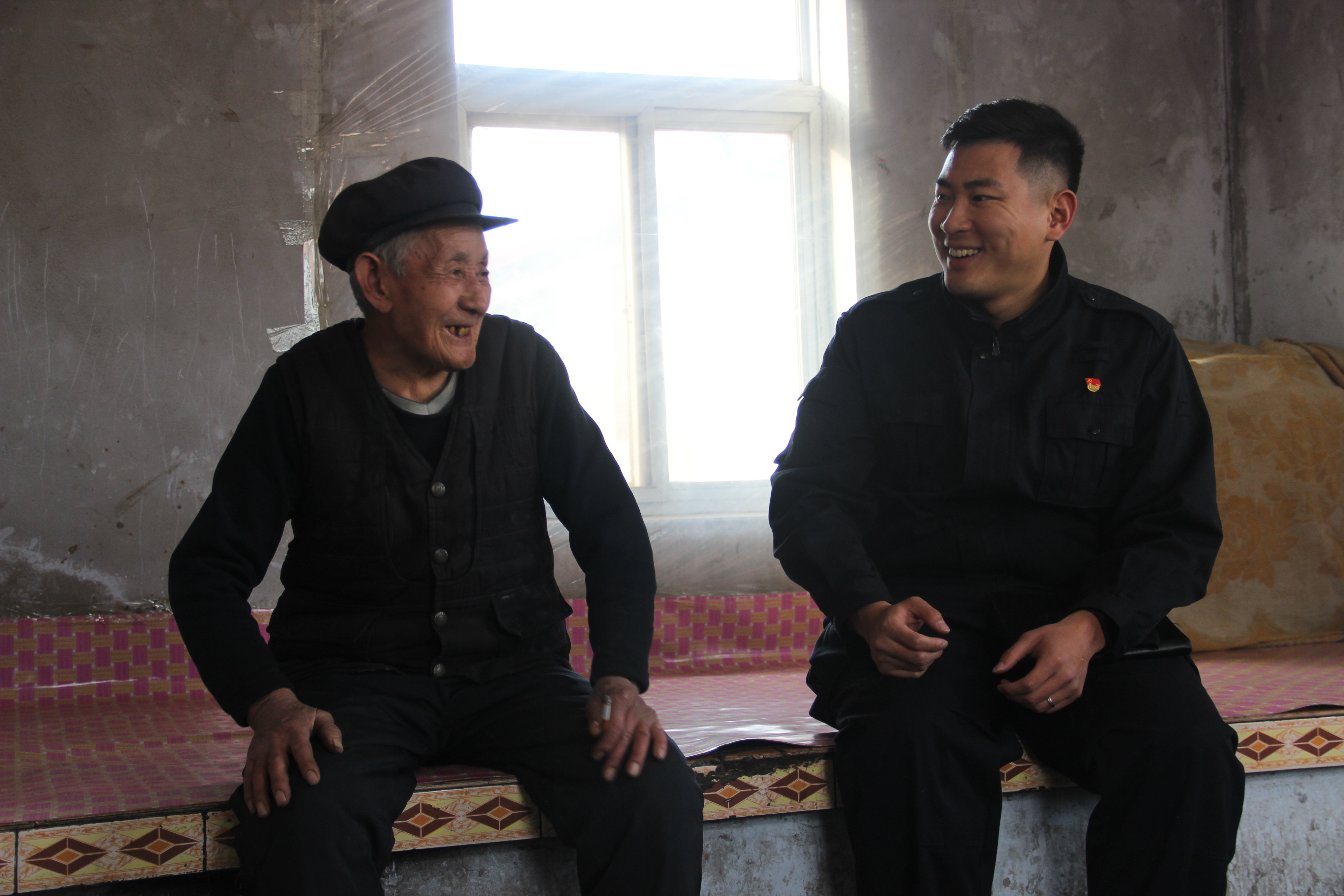 情在心中，路在脚下——记沈阳市公安局皇姑分局民警康平县张强镇良种场村第一书记赵子骥