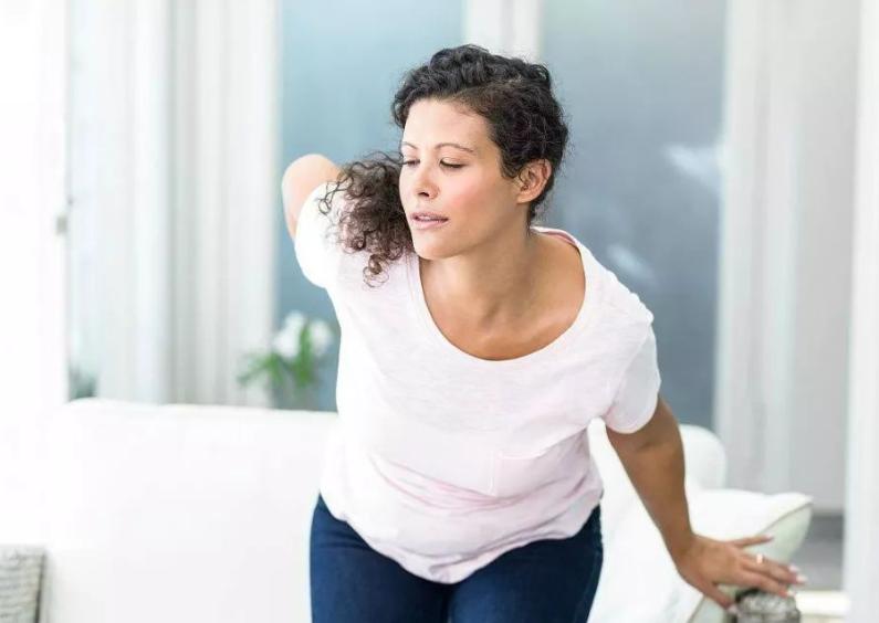 孕妇裤头老是有分泌物,孕妇孕早期内裤出现黄褐色