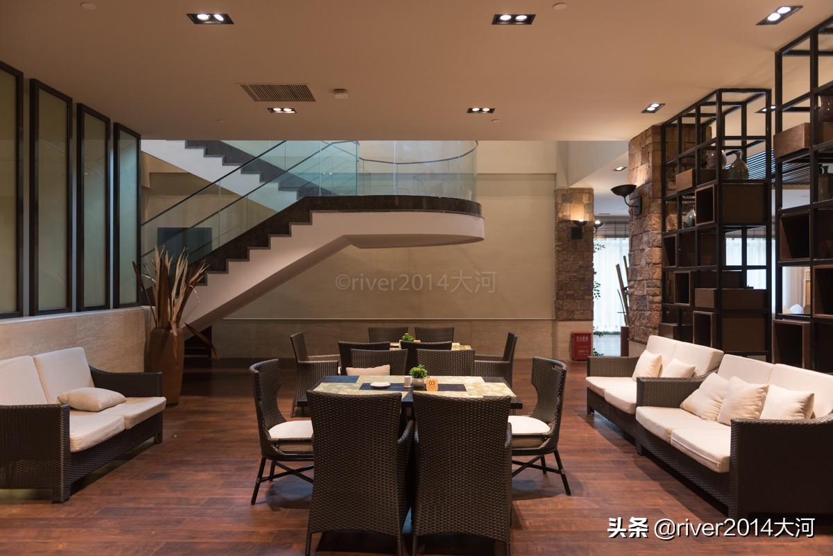 洛阳白云山风景区山顶住宿多少钱,洛阳白云山山上酒店住一晚多少钱