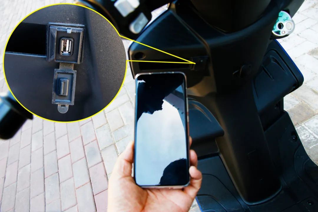 城市高颜值燃油踏板车,城市炫酷150踏板摩托车推荐