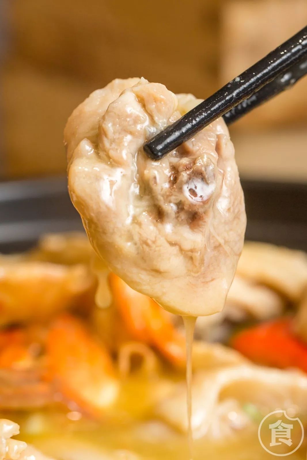 穿越80年代怀旧茶室！专卖TVB里的老港味，最低10元一件