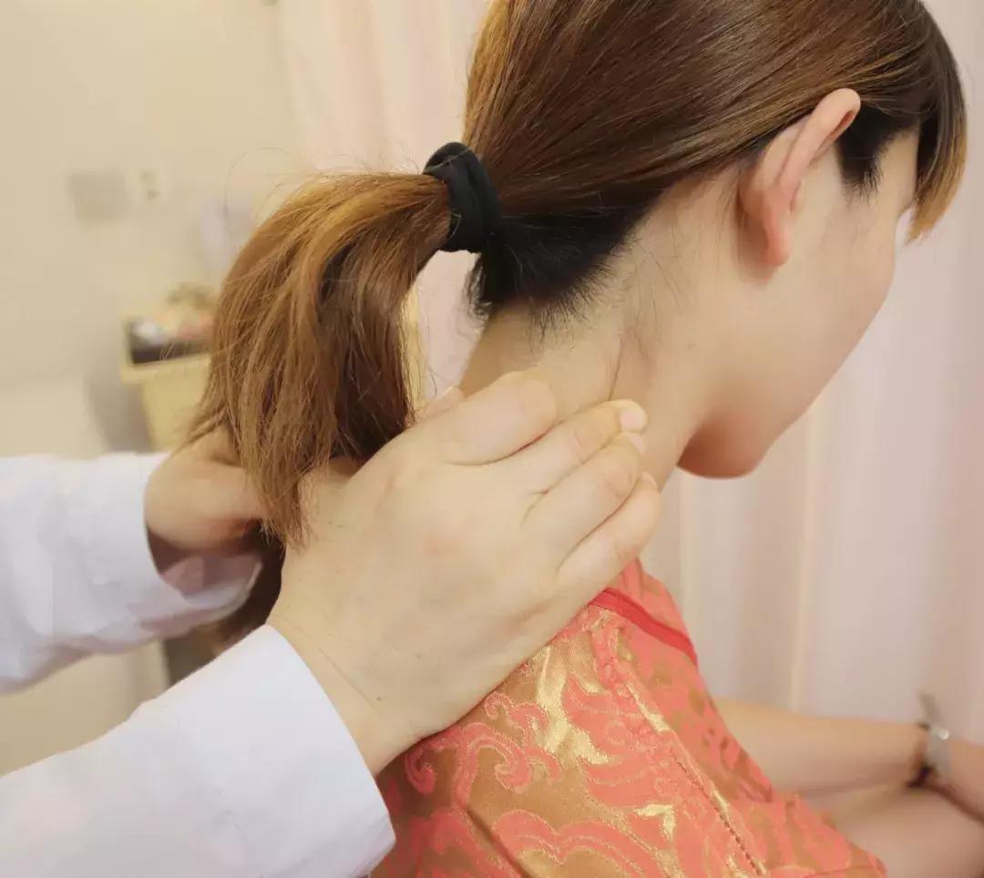 天津按摩刮痧,按摩保健拔罐刮痧店