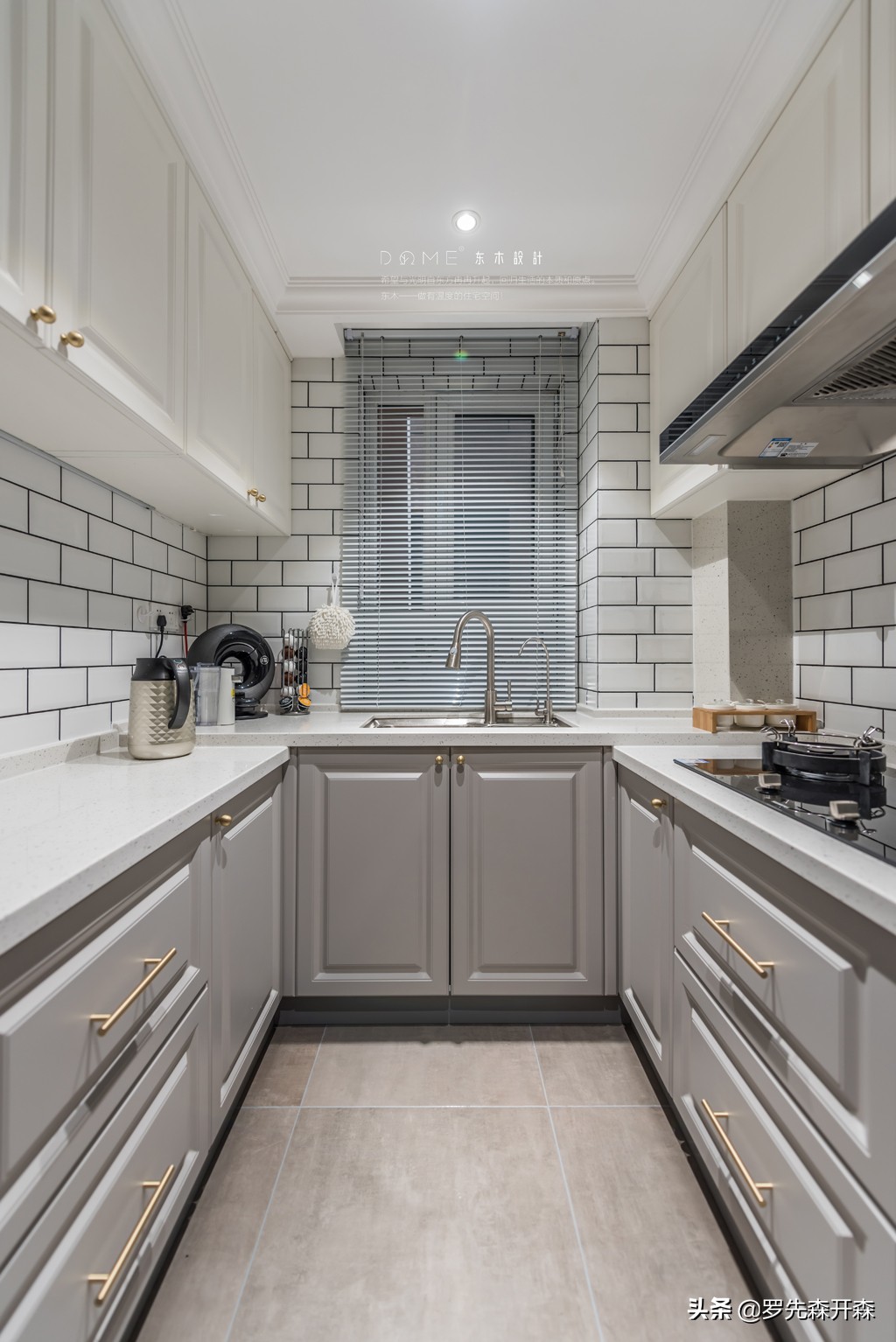 金湖湾90平轻奢装修,天津津南中海叠拼装修效果图