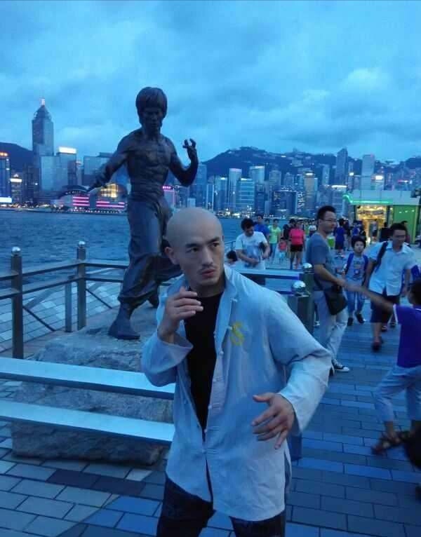 当代李小龙评价成龙,李小龙武僧一龙