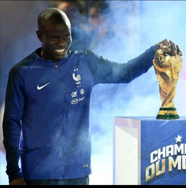 桑乔球员,2020足坛十大新星桑乔