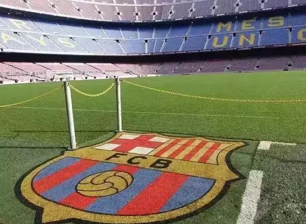 中国足球小将0-3巴塞罗那,中国足球小将启程西班牙