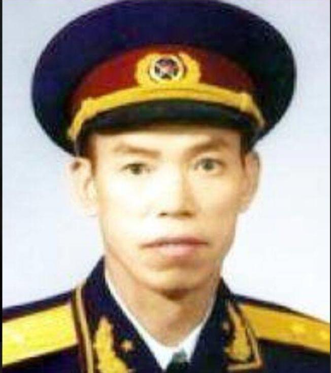 解放军三陈三杨,历史上中国军队的三杨三陈是谁