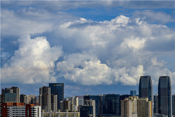 挂牌一年多的二手房能买吗,二手房成交比挂牌价低多少