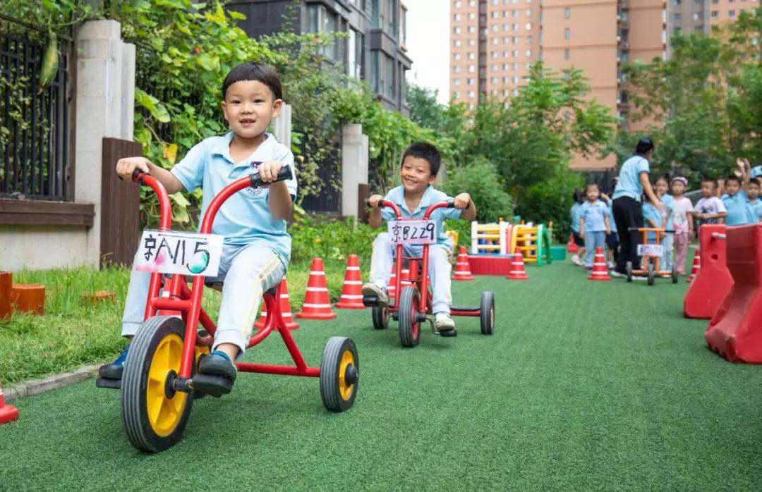 北京红黄蓝筑华年,北京红黄蓝筑华年幼儿园怎么样