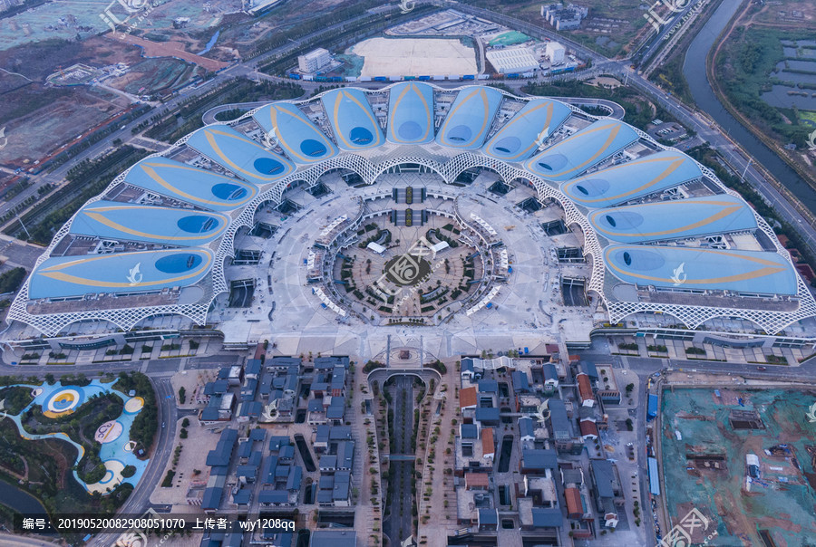 昆明滇池会展中心免费开放时间,昆明滇池国际会展中心是干嘛的