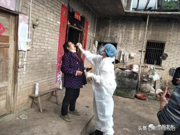 齐心协力筑牢疫情“防控线”