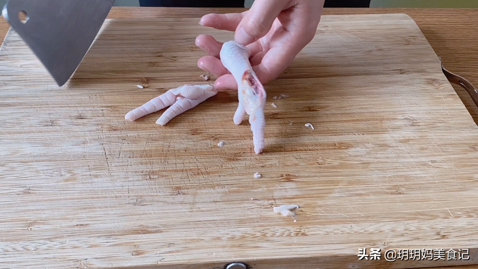 柠檬脱骨泡椒鸡爪正确好吃的做法,柠檬泡椒鸡爪最正宗的做法摆摊