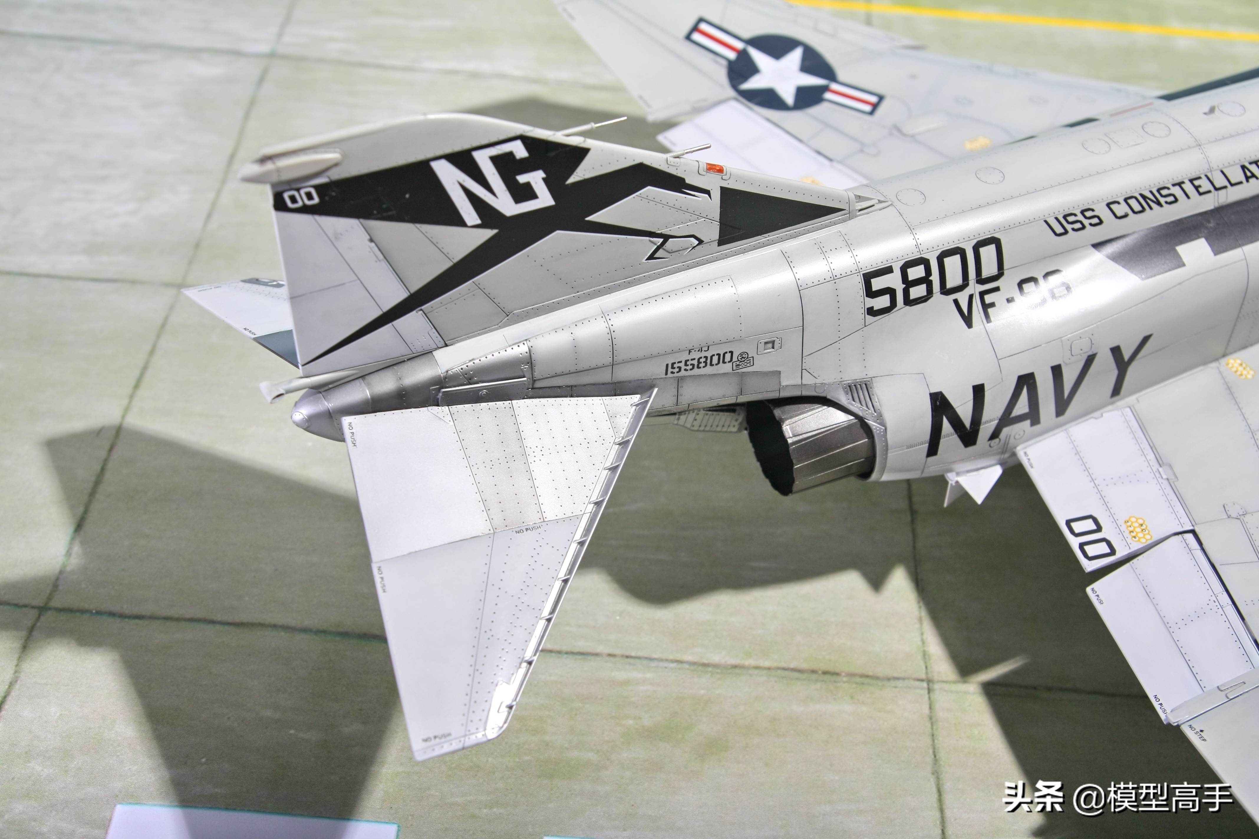 f4战斗机小模型,全尺寸战斗机模型