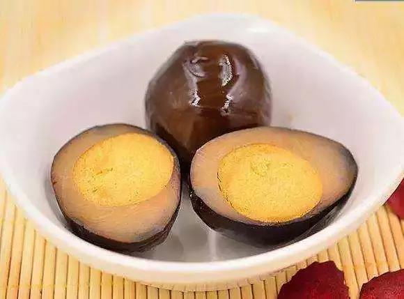 男子花18元买鸡蛋赔2万,男子花1700元买70万奶粉被判败诉