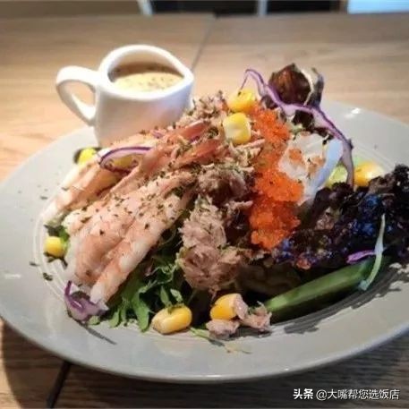 #吃遍大连#披萨的诱惑!一个蕴藏着芝士力量的神物