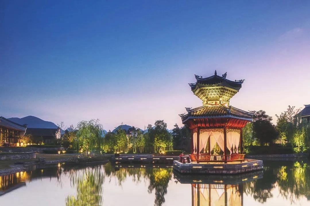 广西阳朔又一顶奢酒店,潺潺流水,久违的隔世风景,美得像一个梦