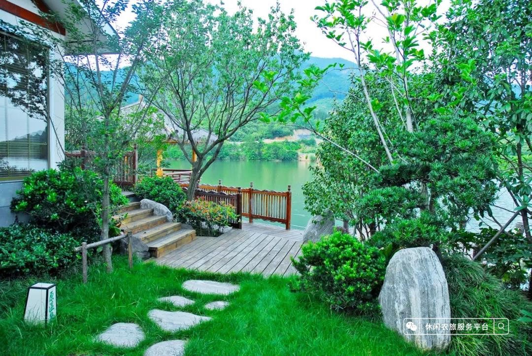 风景最好的天然火山温泉,这里有天然独特的山中温泉