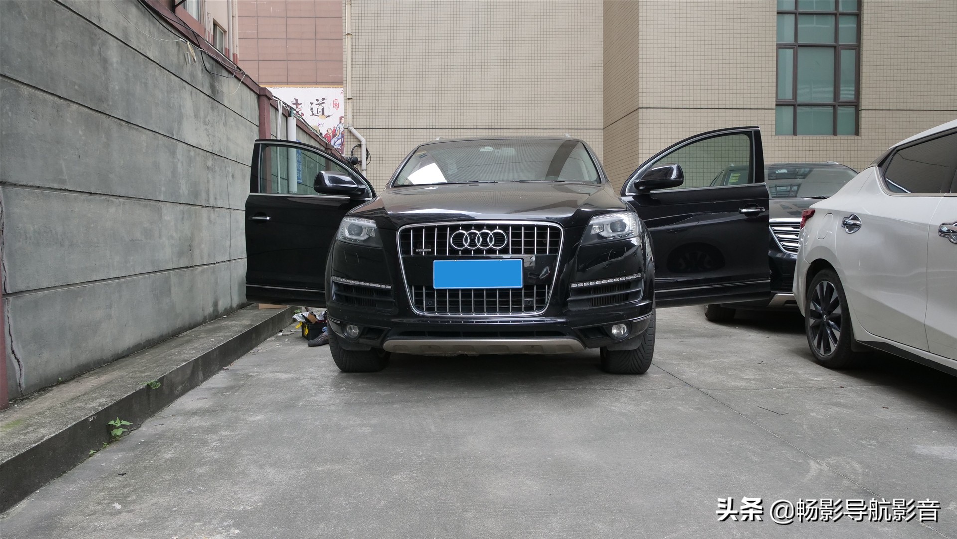 奥迪q7改内饰导航,奥迪q7改装大屏导航线束