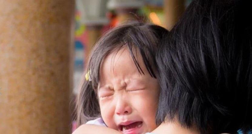 9岁女童突然暴瘦20斤最后怎么样 (14岁女童暴瘦7天5斤)