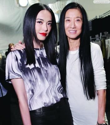 72岁婚纱女王王薇薇生日照曝光,婚纱女王王薇薇72岁素颜照