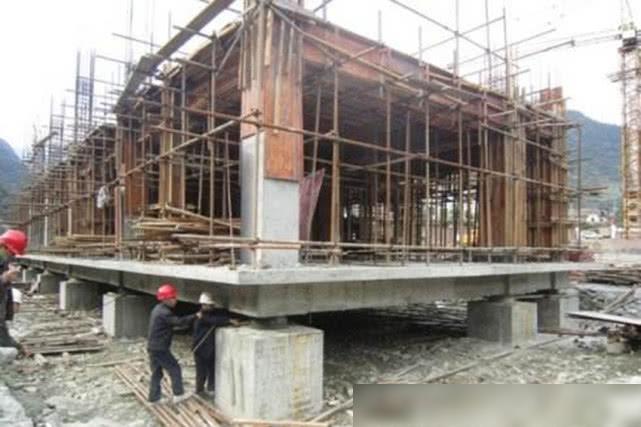 自建房只做圈梁不做条形基础,建房子只做圈梁与基础可以吗