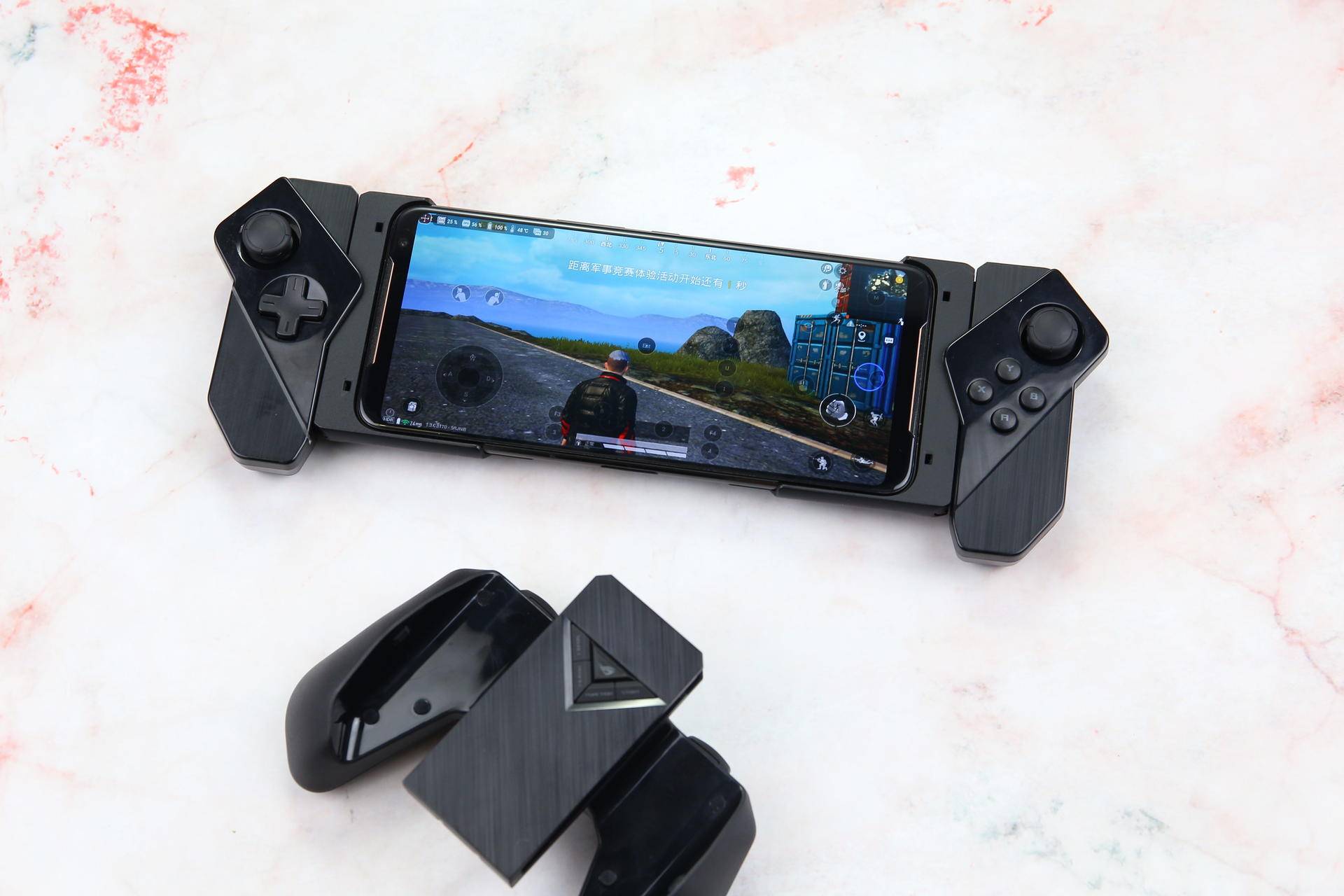 把手机变成手柄玩电脑游戏,把王者玩成火影是什么体验