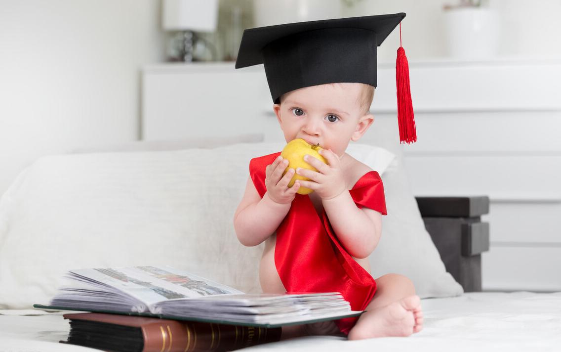 婴儿智商高的3个迹象,10岁儿童智商低的迹象