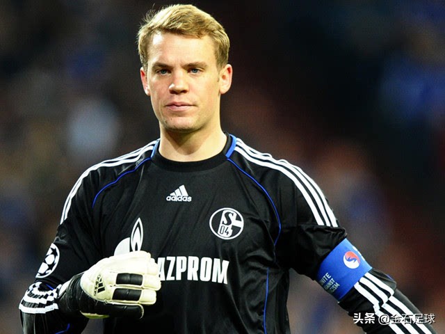 诺伊尔欧洲杯超级发挥,日耳曼战车队长诺伊尔