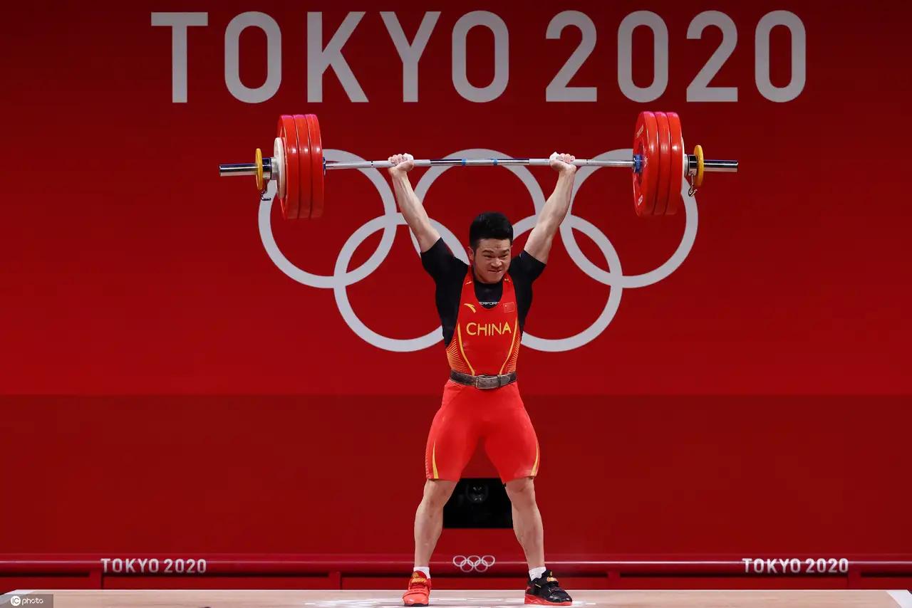 站在赛道上就是赢