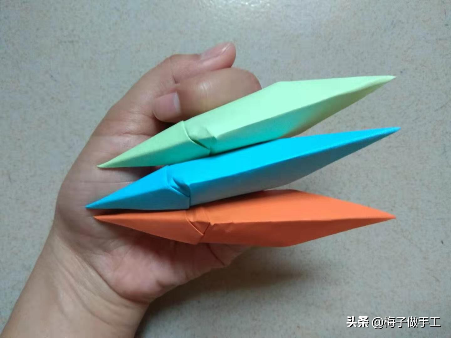 套娃手工折纸教程立体折纸,儿童夹子爪子怎么折纸教程