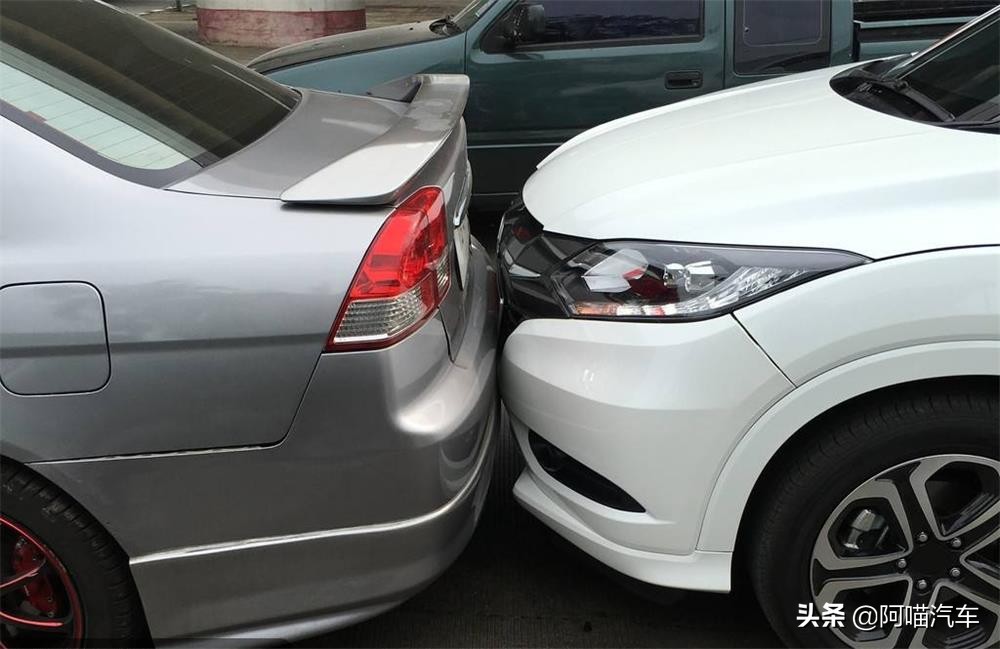 如何正确的换汽车刹车片,手把手教你更换汽车刹车片