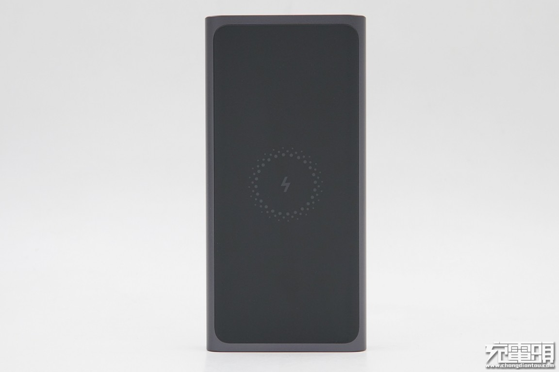 小米充电宝30000快充版拆开,小米无线充电宝10w和30w对比