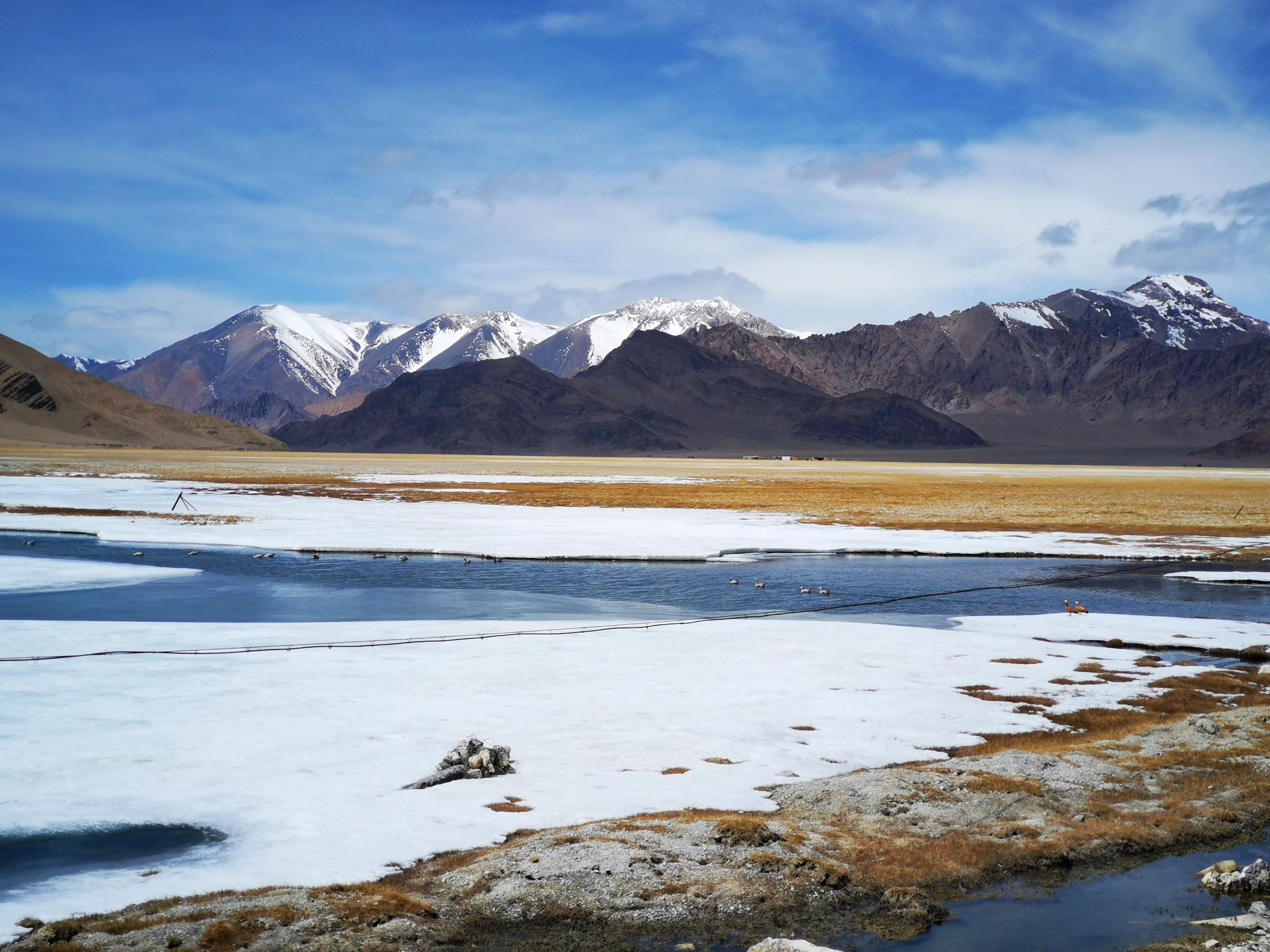 是时候展示真正的技术了——楼兰宝盒红土达坂测试手机控车
