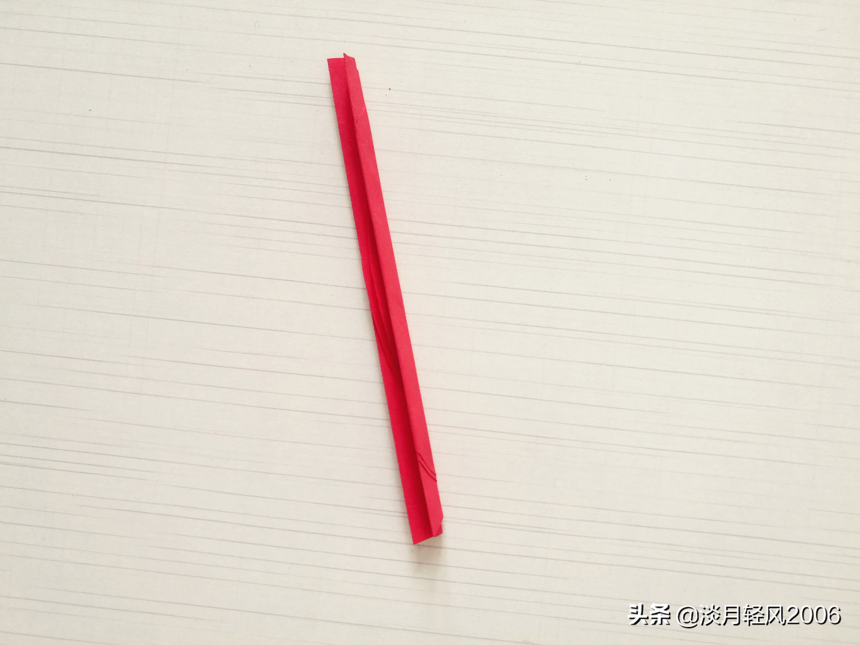 只用卡纸做的手工小灯笼,卡纸手工小灯笼做法