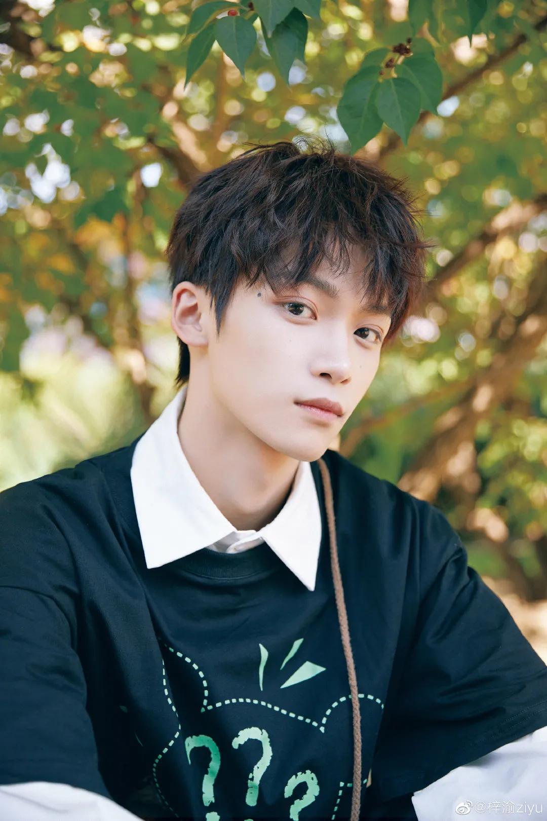 青3最新选手名单,肖战王一博丁禹兮三人头像