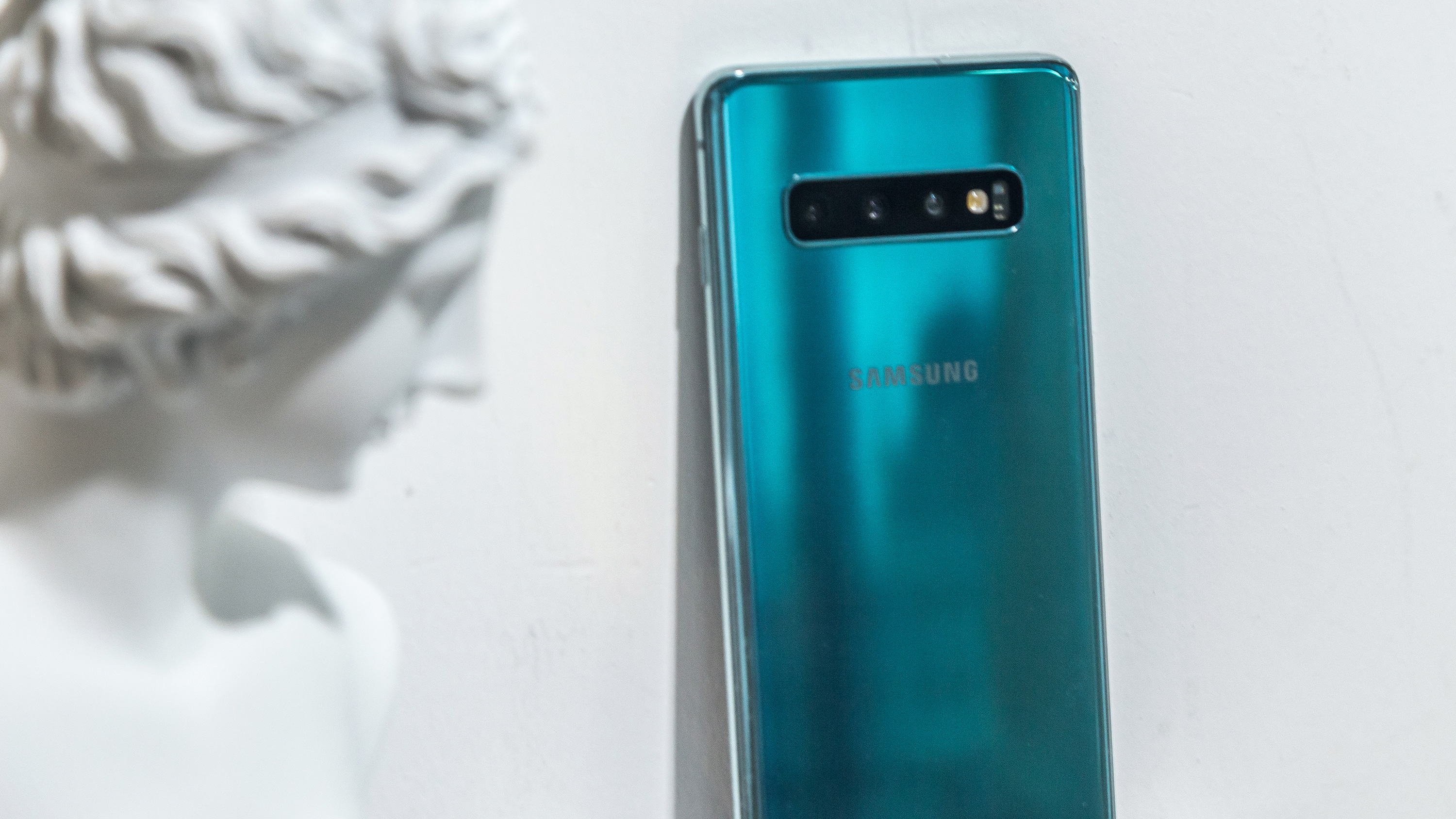 三星s10+升级安卓12,三星s10是机皇吗