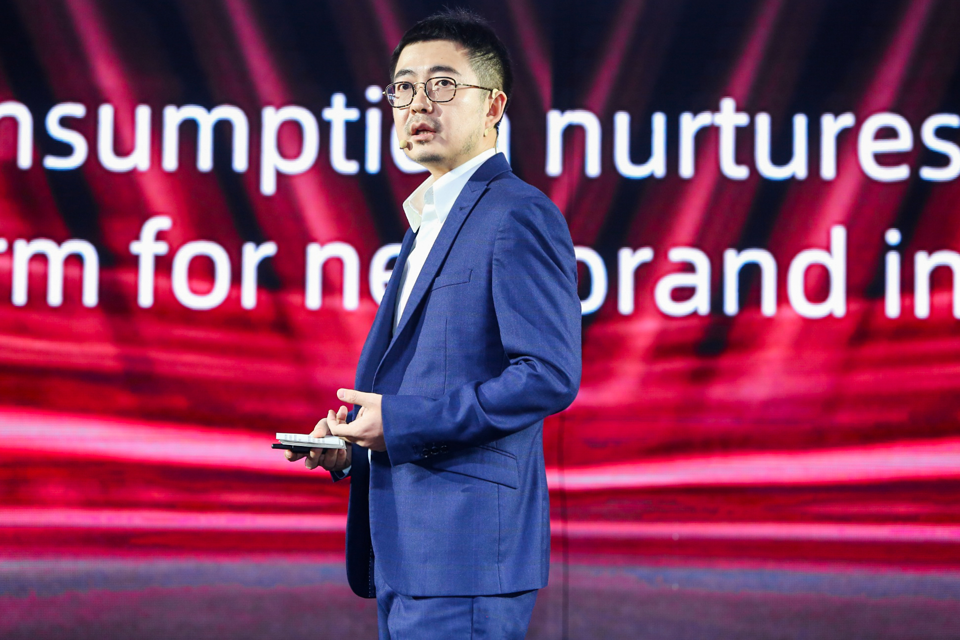 天猫总裁蒋凡专访完整,天猫总裁蒋凡三年目标京东