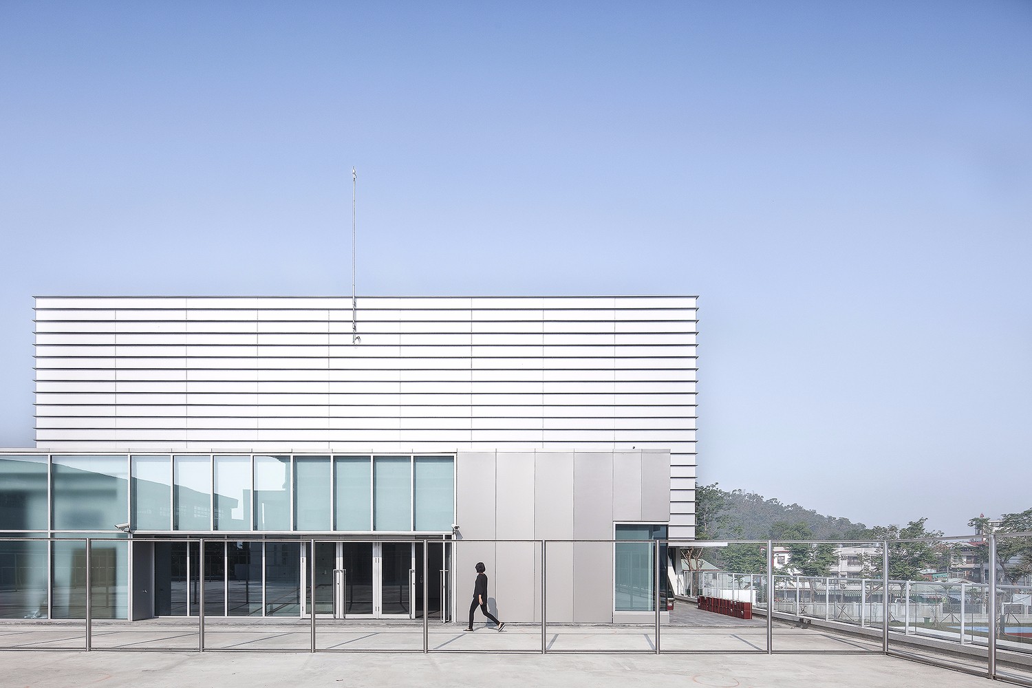 外表平平内部却别有洞天,看似平常里面别有洞天的豪华建筑