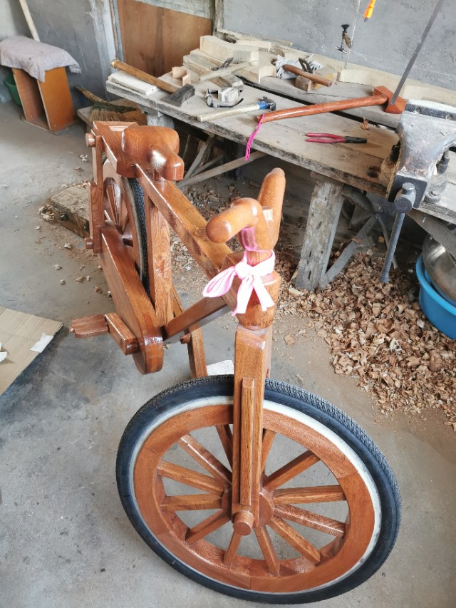 40天鼓捣出木自行车还能骑万元都不卖