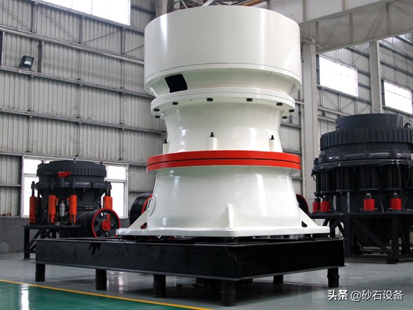 鹅卵石制砂生产线破碎设备,鹅卵石硬料破碎制砂设备