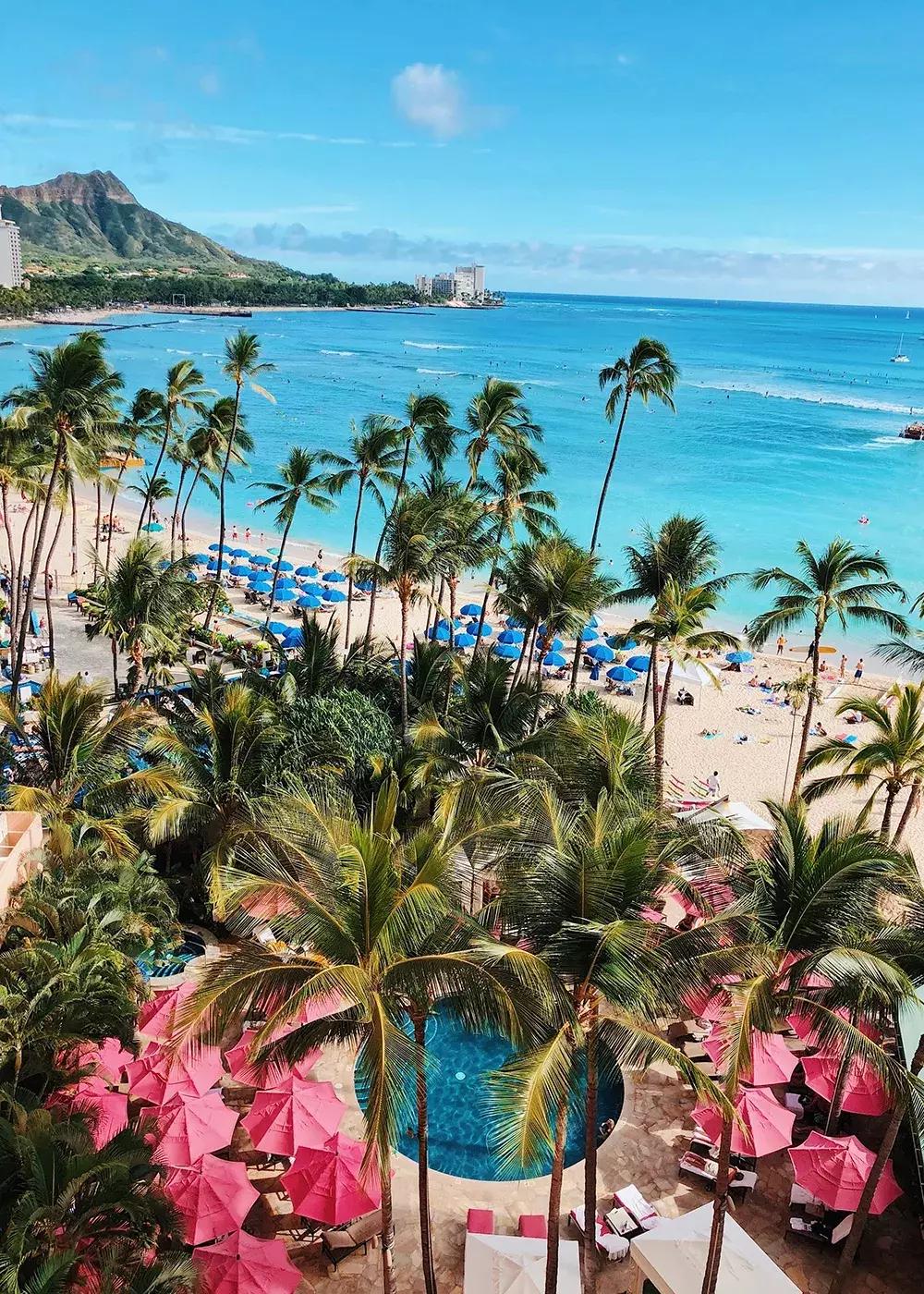 在吸引村上春树买房养老的海岛呆3天，马代帕劳在我心里降到第二