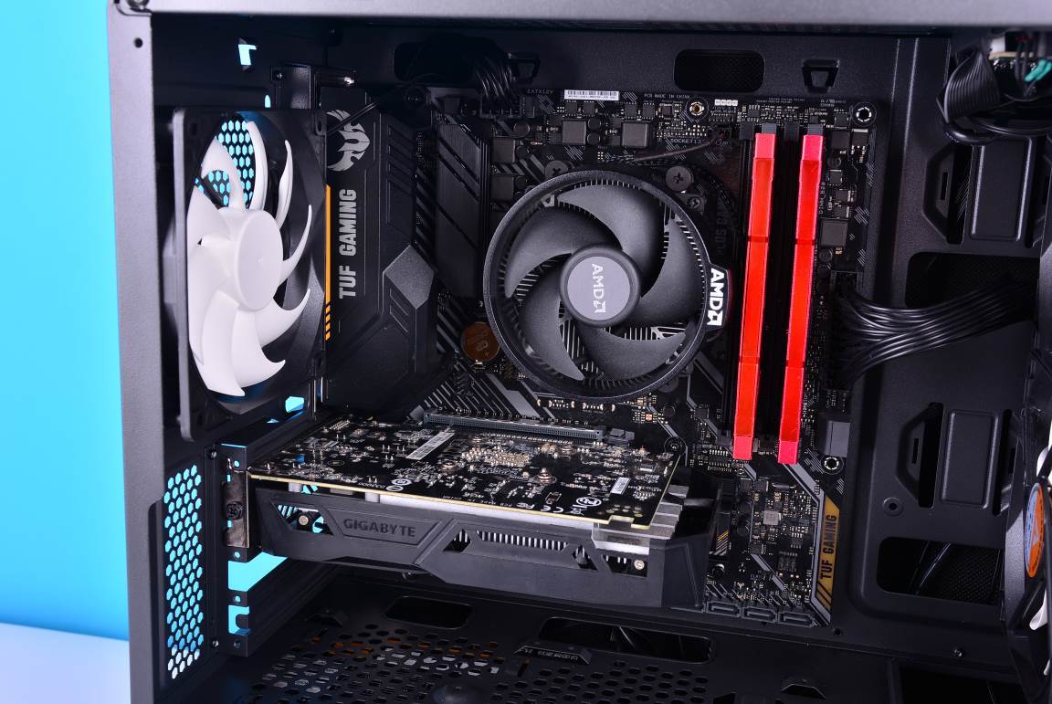 金河田静音机箱,金河田预见2机箱测评